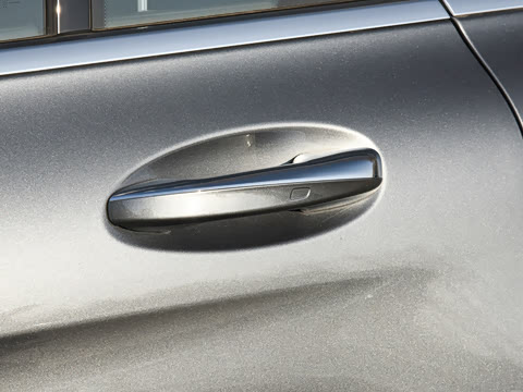 2022�� �Ŀ� GLC 300 L 4MATIC ������