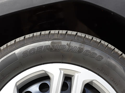 2022�� 1.5L �ֶ���Ӣ�� 7��