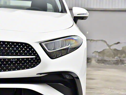 2022�� CLS 300 ������