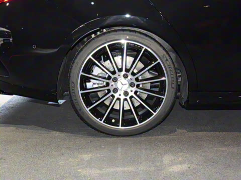 2022�� AMG CLA 35 4MATIC