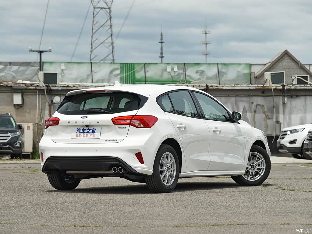 福克斯 2020款 两厢 ecoboost 180 自动锋潮型 5511196图片_福特_汽车