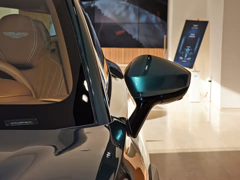 2022�� 3.0T STRAIGHT-SIX