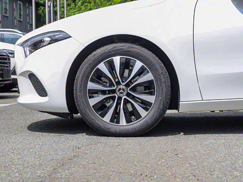 2022�� �Ŀ� A 200 ������