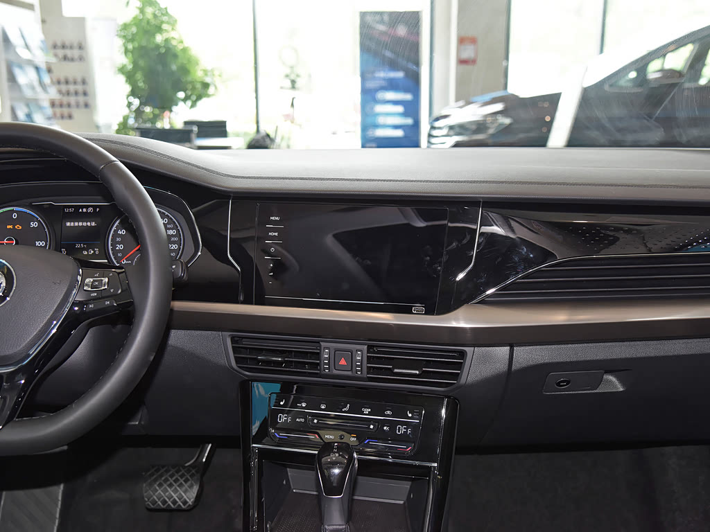 Volkswagen Passat CC II, Лифтбек: фото поколения