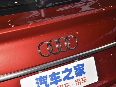 2022�� 40 TFSI ������