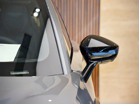 2022�� 3.0T STRAIGHT-SIX