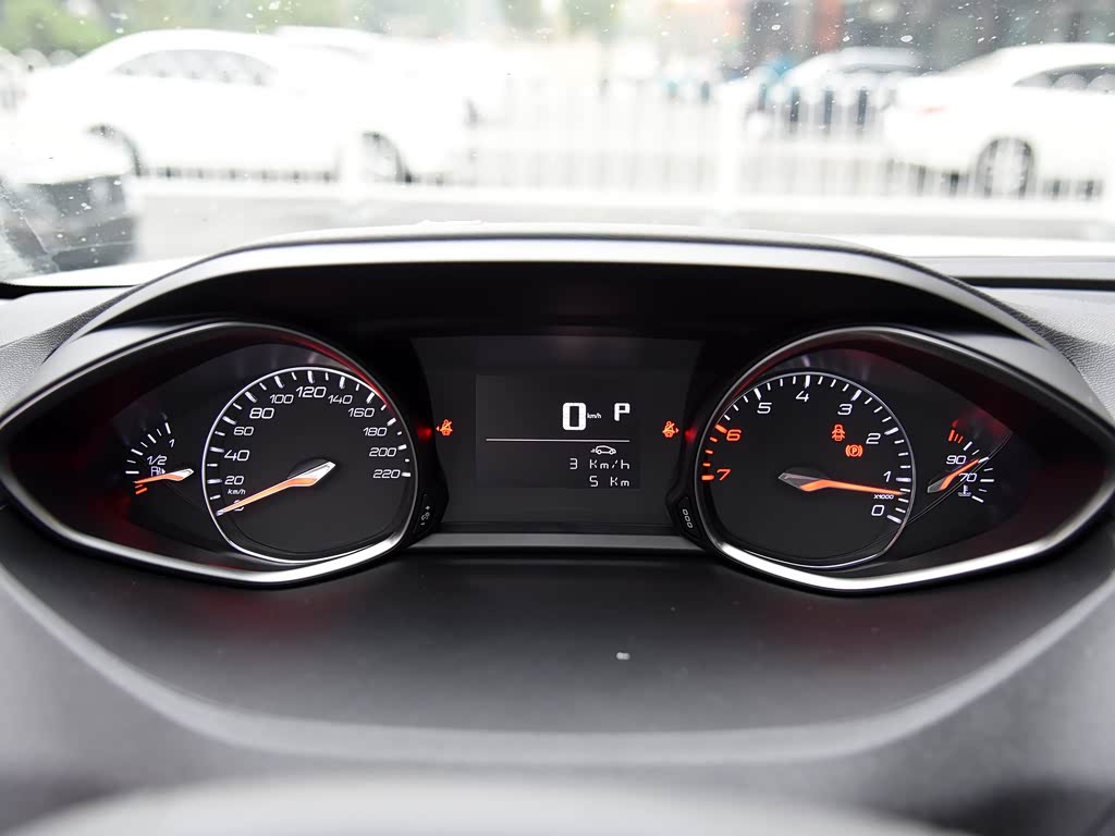 Peugeot 5008 II, Внедорожник 5 дв.: фото поколения