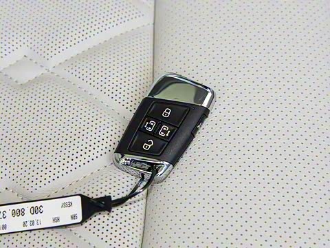 2020�� 380TSI ����