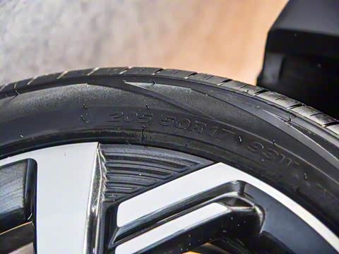 2019�� 1.5L �Զ��콢�� ��V