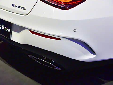 2020�� CLA 260 4MATIC ���ܳ�