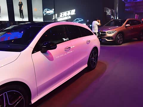 2020�� CLA 260 4MATIC ���ܳ�