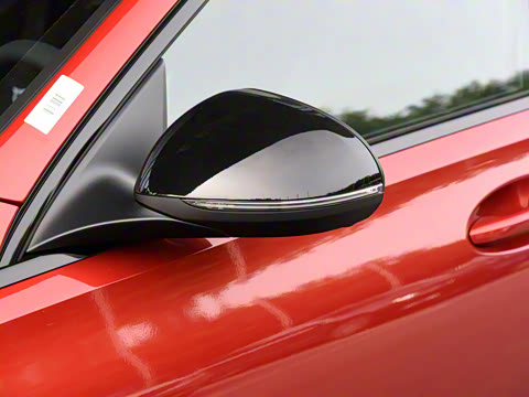 2022�� C 260 L �ҹ�˶���