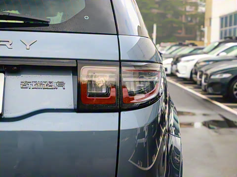 2022�� �Ŀ� 249PS R-Dynamic S ���ܰ� 5��