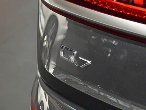 2020�� 45 TFSI quattro S line�˶�������