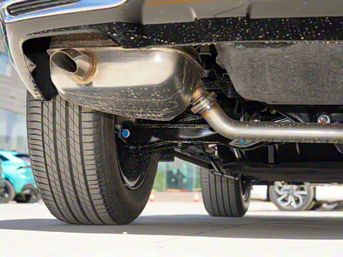 2021�� �񡤻춯e+ 2.0L ��ǰ�