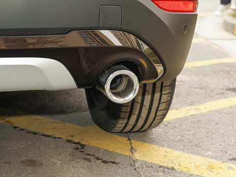 2022�� sDrive20Li ������