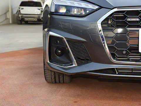 2023�� Sportback 40 TFSI quattro ����������