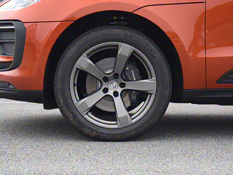 2022�� Macan 2.0T