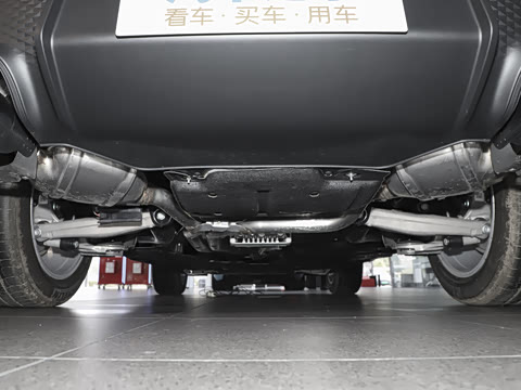 2022�� Macan 2.0T