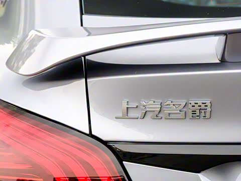 2020�� 1.5T �Զ�Trophy�Ǽ��콢��