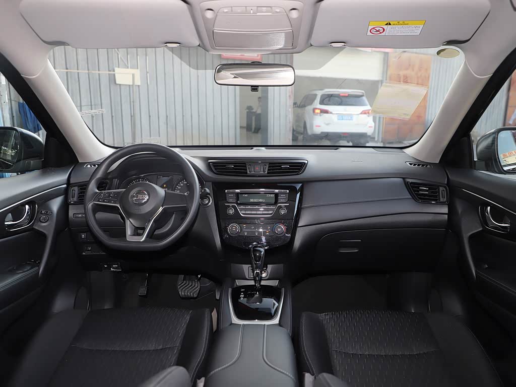 Nissan X-Trail III Рестайлинг, Внедорожник 5 дв.: фото поколения