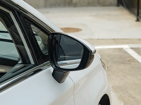 2022�� DM-i 105KM ������