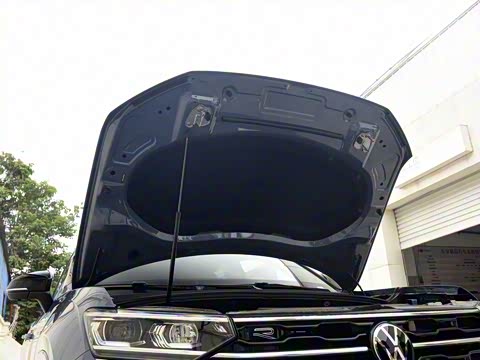 2020�� 380TSI �������������