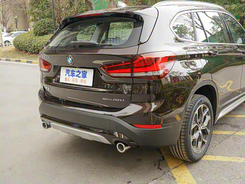 2022�� sDrive20Li ������