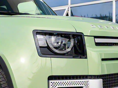 2023�� 110 3.0T P400 75���괫���