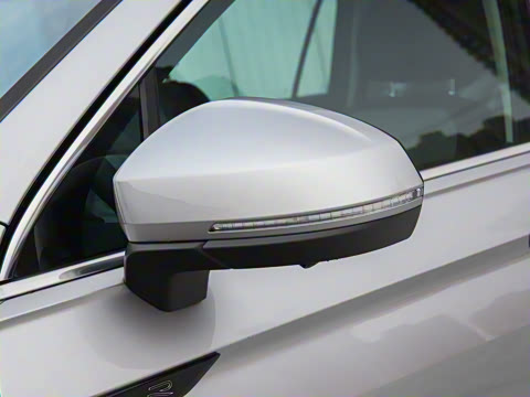 2022�� 330TSI �Զ�����R-Line�콢��