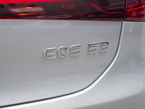 2022�� AMG EQS 53 4MATIC+
