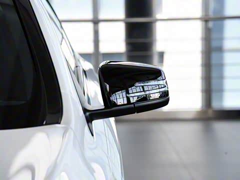 2019�� CLA 220 4MATIC