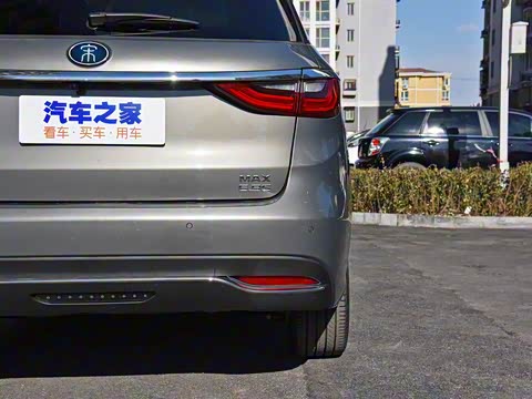 2019�� DM 1.5T ������ҫ�� 6�� ��V