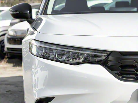 2022�� 240TURBO CVT��ҹ���Ƽ���