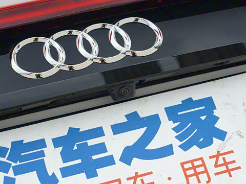 2022�� 55 TFSI ����������