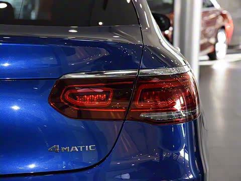 2020�� GLC 300 4MATIC ����SUV