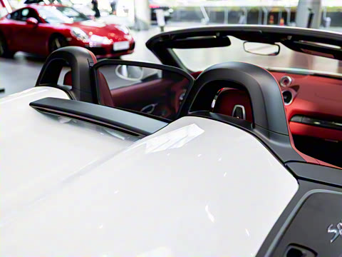 2022�� Spyder 2.0T