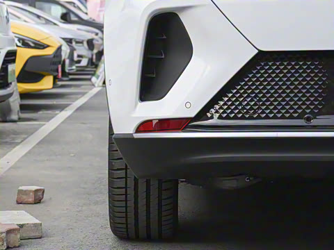 2022�� 653S+ 175kW