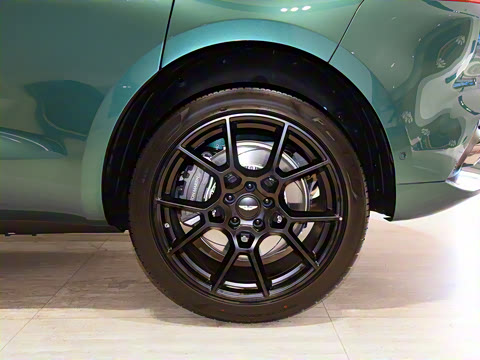 2022�� 3.0T STRAIGHT-SIX