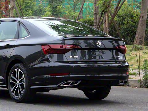 2019�� 280TSI DSG R-Line ��V