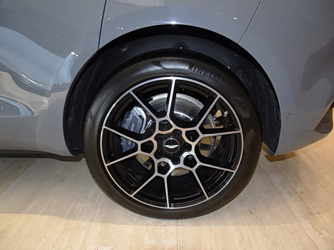 2022�� 3.0T STRAIGHT-SIX