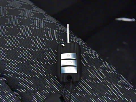 2018�� 1.5L �ֶ�65���Ļ�촰�� ��V