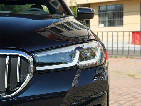 2022�� �Ŀ�� 530i M�˶���װ