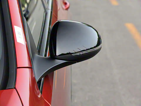 2022�� C 260 L �ҹ�˶���