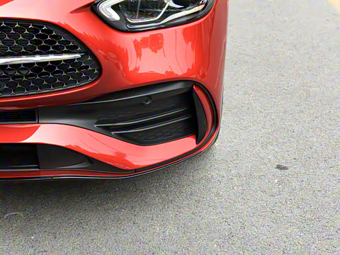 2022�� C 260 L �ҹ�˶���