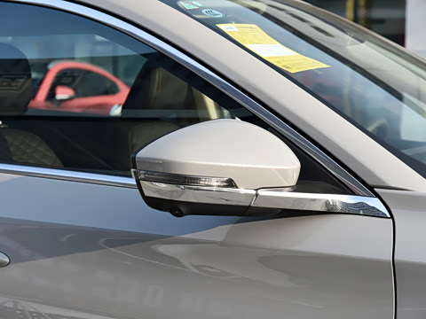 2021�� 400T �������