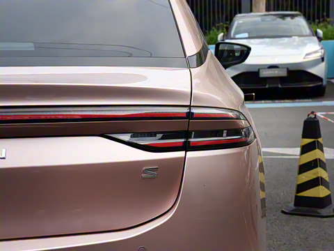 2021�� 80 ����������