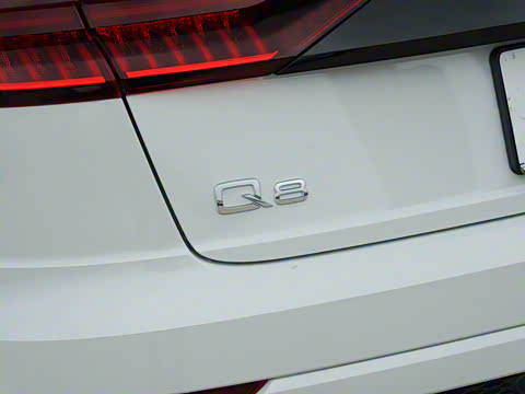 2022�� 55 TFSI ����������