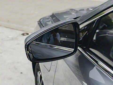 2022�� EV 500��Ļ������