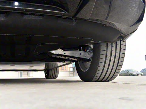 2022�� Sportback 55 quattro ������